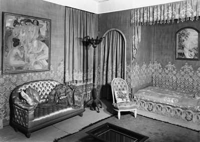 Camera da letto appartenente a Jeanne Lanvin da Armand Albert Rateau